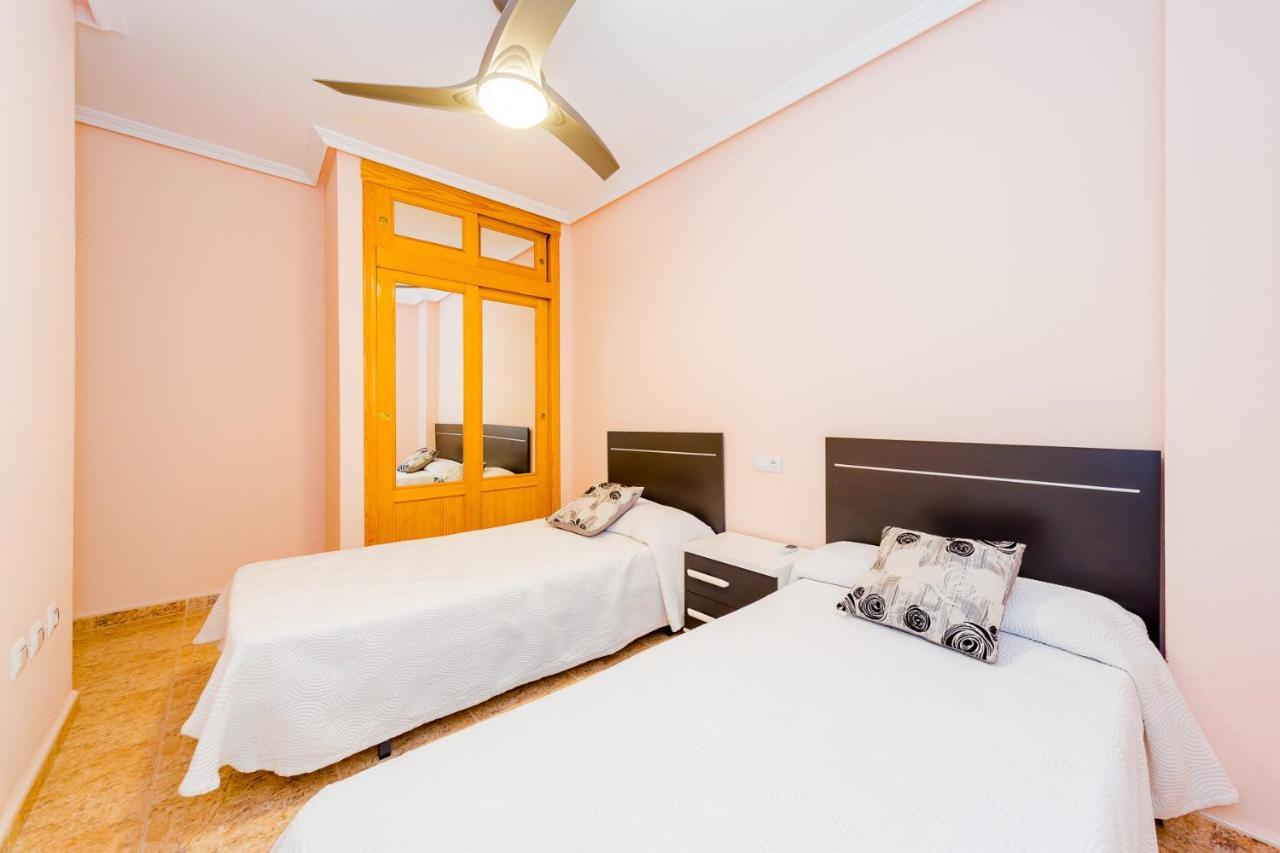Alegria Id 55 Apartment Торевиеха Екстериор снимка