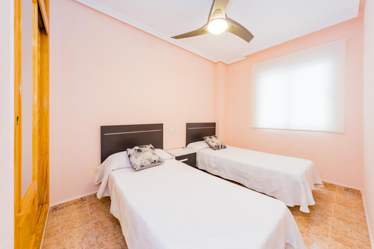 Alegria Id 55 Apartment Торевиеха Екстериор снимка